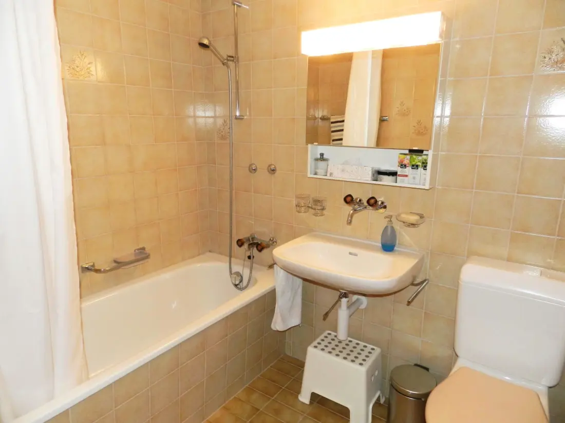 Résidence Hübeli (Chapman) Appartement/Fewo, Dusche oder Bad, WC, 2 Schlafräume