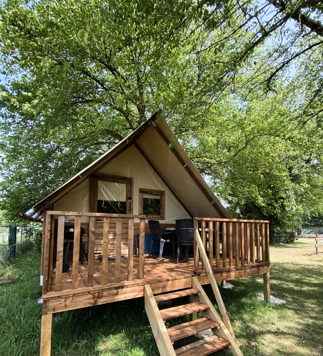 Camping Canal de Berry