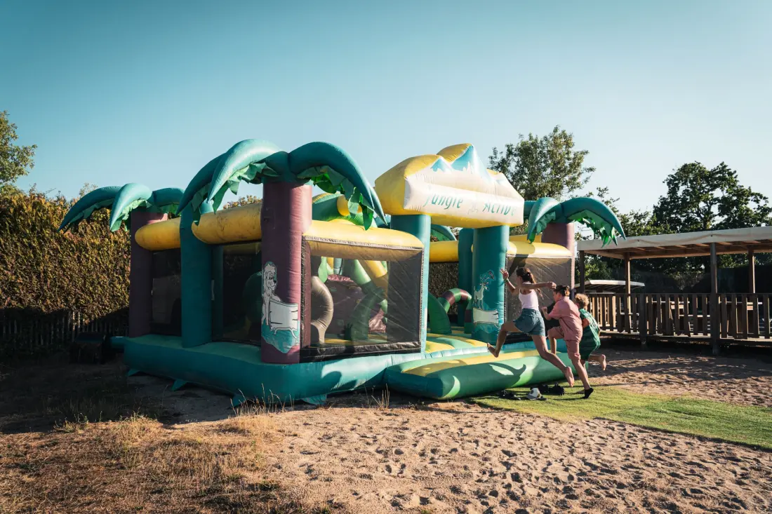 Camping Lac du Jaunay 3 étoiles★★★