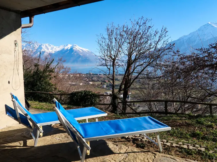 Maison de Vacances Dongo