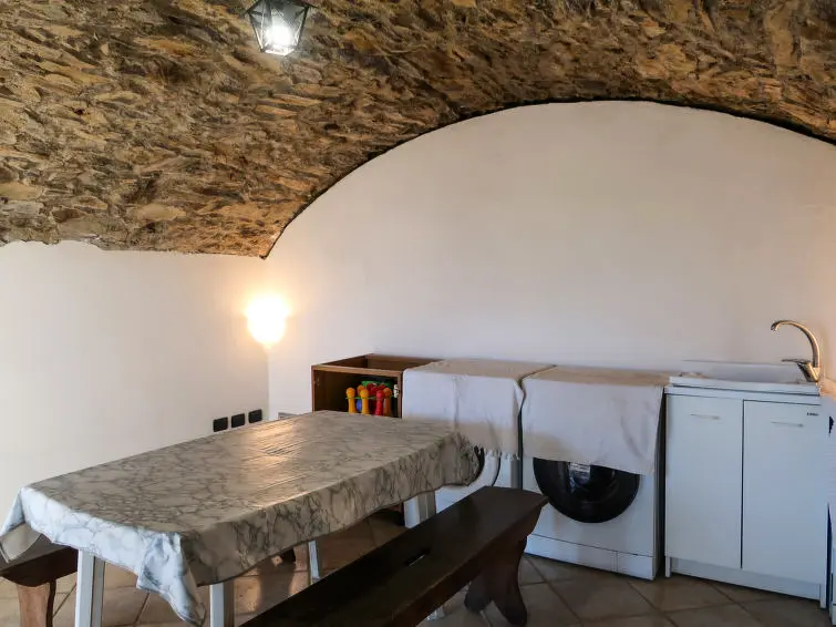 Maison de Vacances Dongo