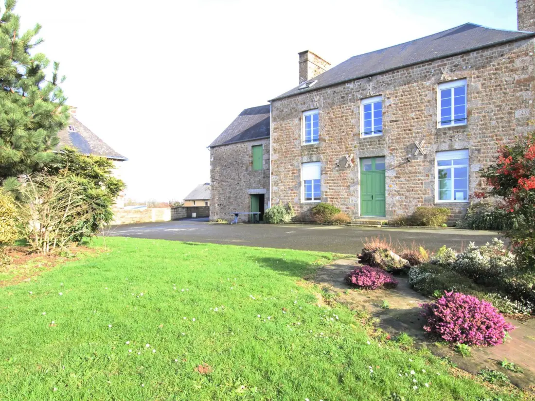 Maison de Vacances Isigny-le-Buat 2