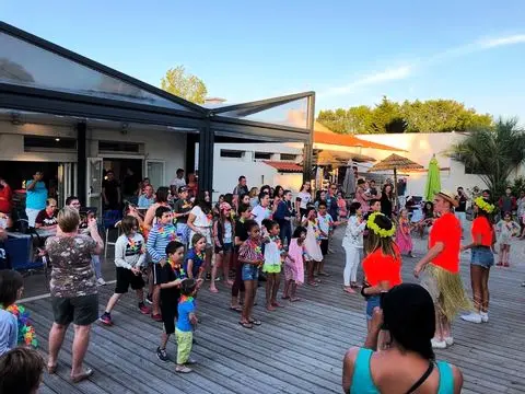 Camping Le Bois Soleil 4 étoiles★★★★