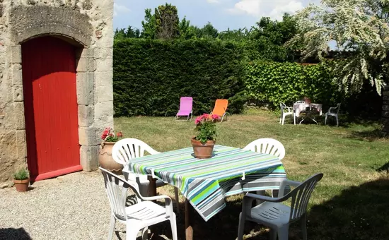 Gîte de France à Peyrefitte Sur L'hers 1
