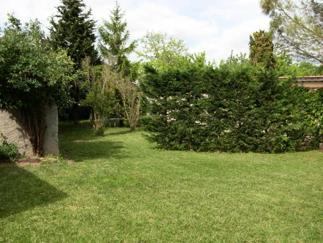 Gîte de France à Peyrefitte Sur L'hers  1