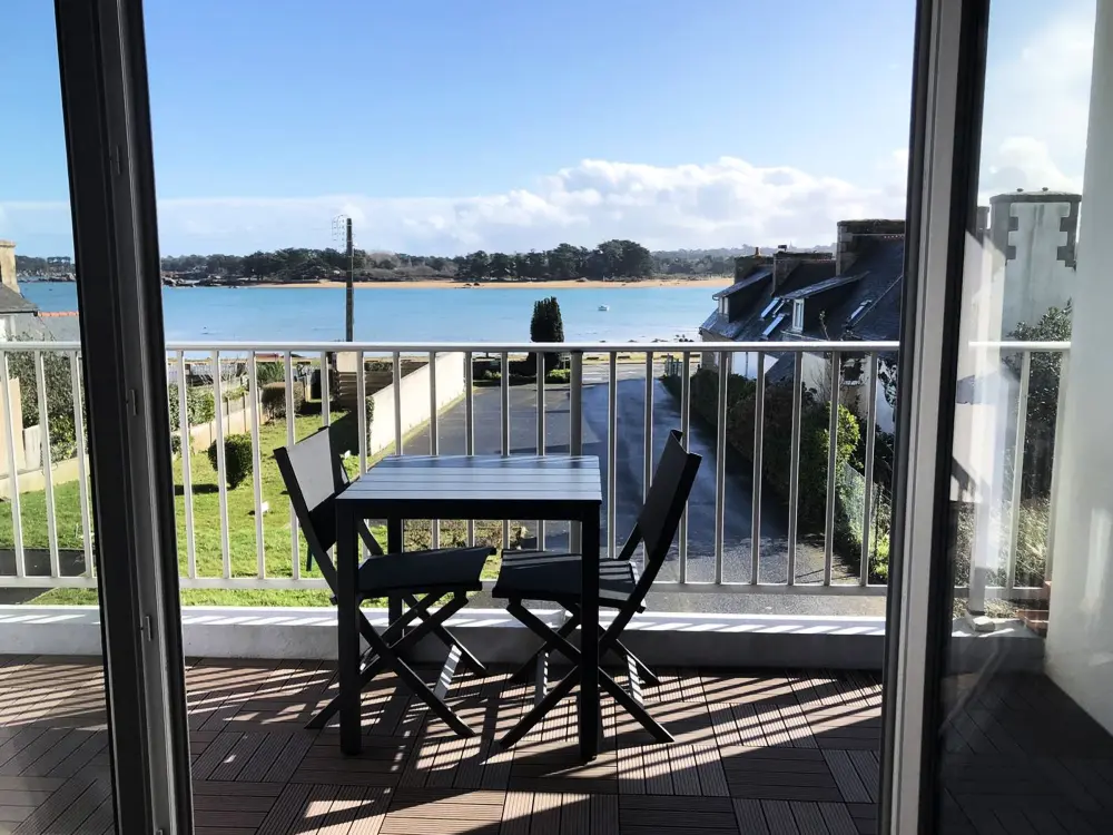 Location de Vacances TREGASTEL 135