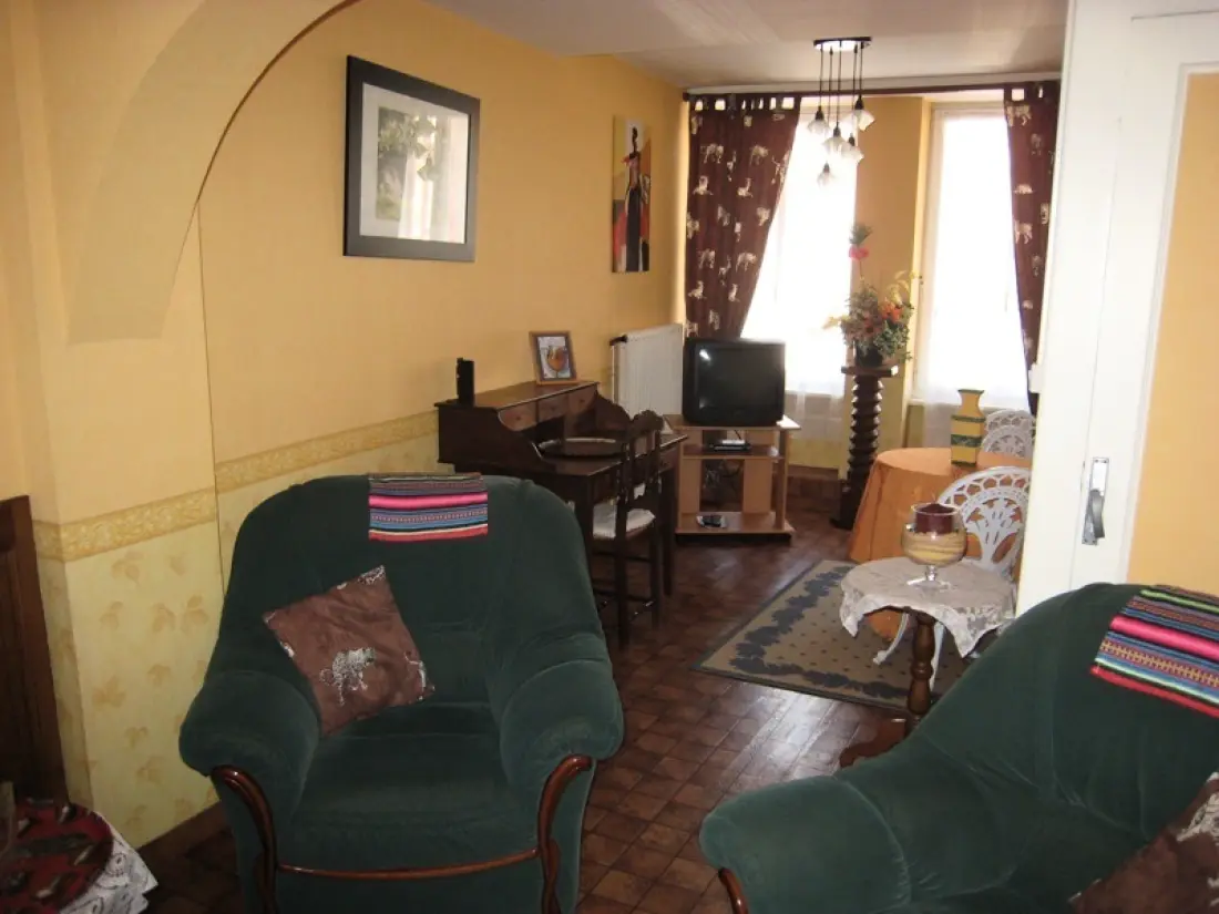 Gîte à Villedieu Les Poeles  2