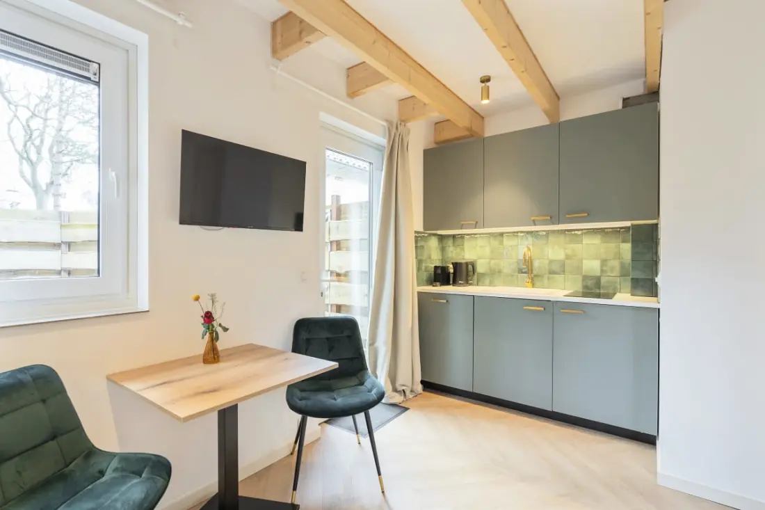 Studio Oak