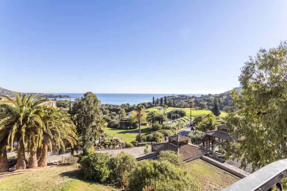 Résidence le Village de Cap Esterel - maeva Home