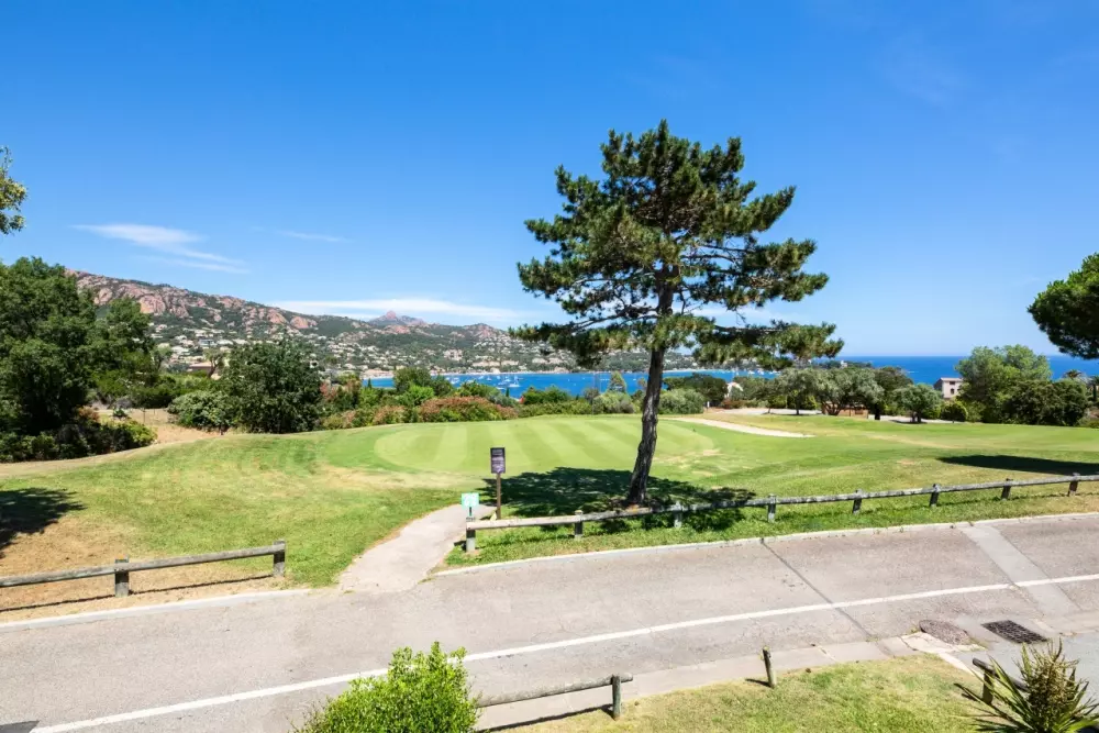 Résidence le Village de Cap Esterel - maeva Home