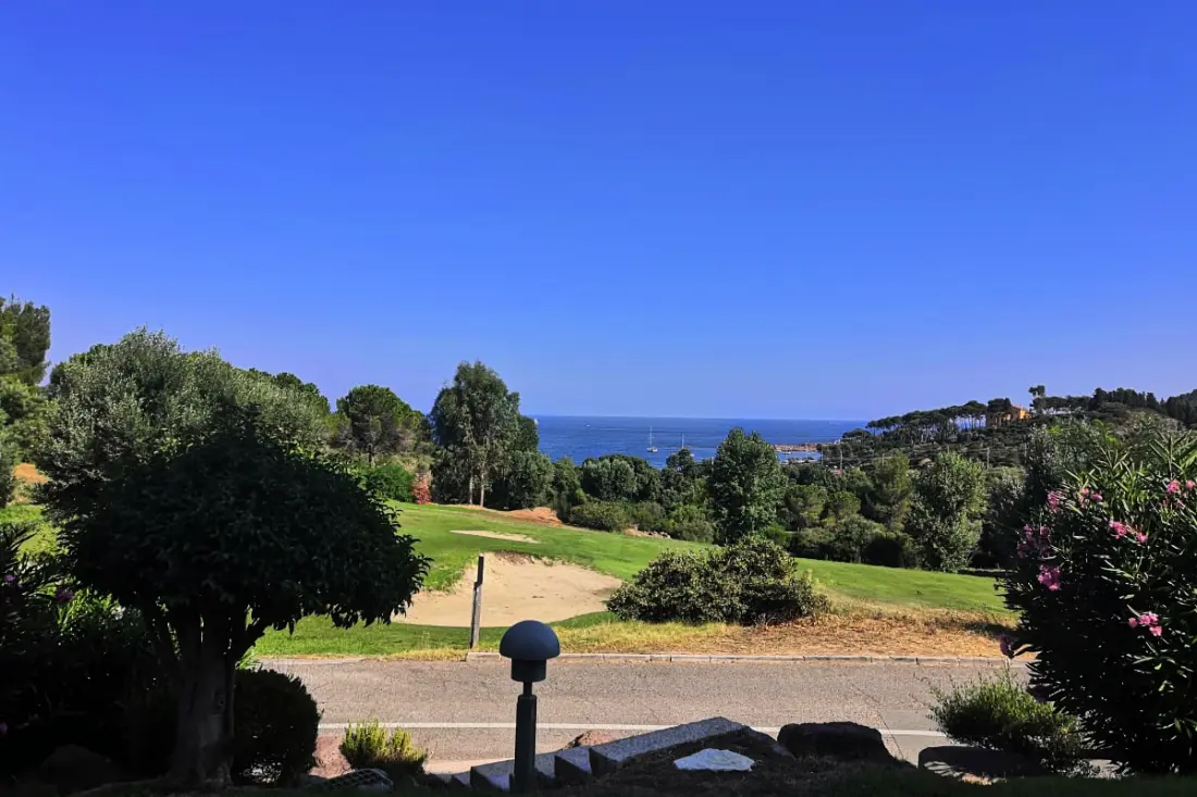 Cap Esterel En Famille - 2pièces Vue Mer Jardin Piscine Clim Parking Inclus