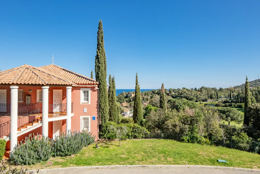 Résidence le Village de Cap Esterel - maeva Home