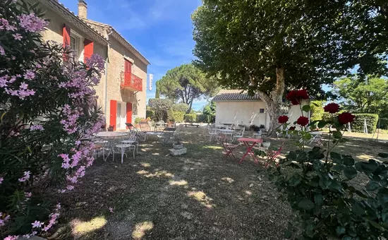 Résidence Gîte Du Mas - Charmant Gîte Provençal Avec Jardin Commun