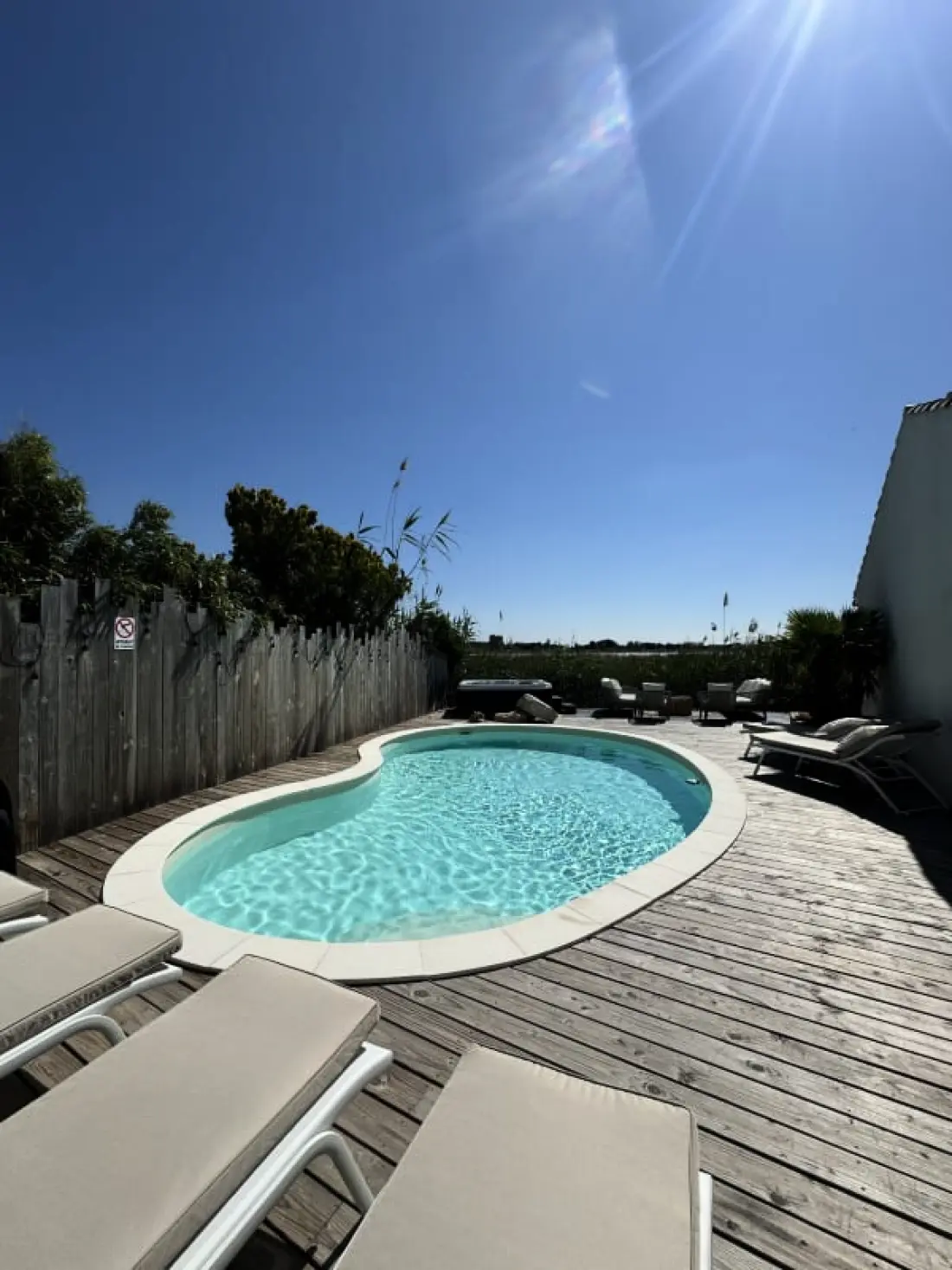 Résidence La Perle Rose Villa Standing 5 étoiles Avec Piscine Jacuzzi Et Superbe Vue