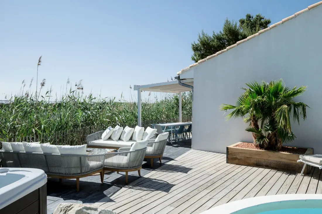 Résidence La Perle Rose Villa Standing 5 étoiles Avec Piscine Jacuzzi Et Superbe Vue