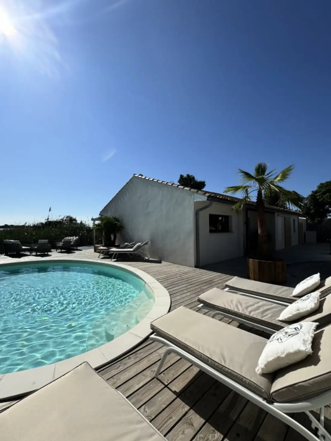 Résidence La Perle Rose Villa Standing 5 étoiles Avec Piscine Jacuzzi Et Superbe Vue