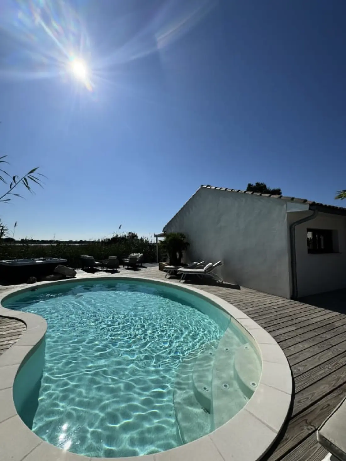 Résidence La Perle Rose Villa Standing 5 étoiles Avec Piscine Jacuzzi Et Superbe Vue