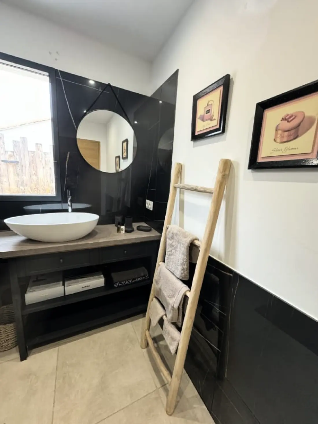 Résidence La Perle Rose Villa Standing 5 étoiles Avec Piscine Jacuzzi Et Superbe Vue
