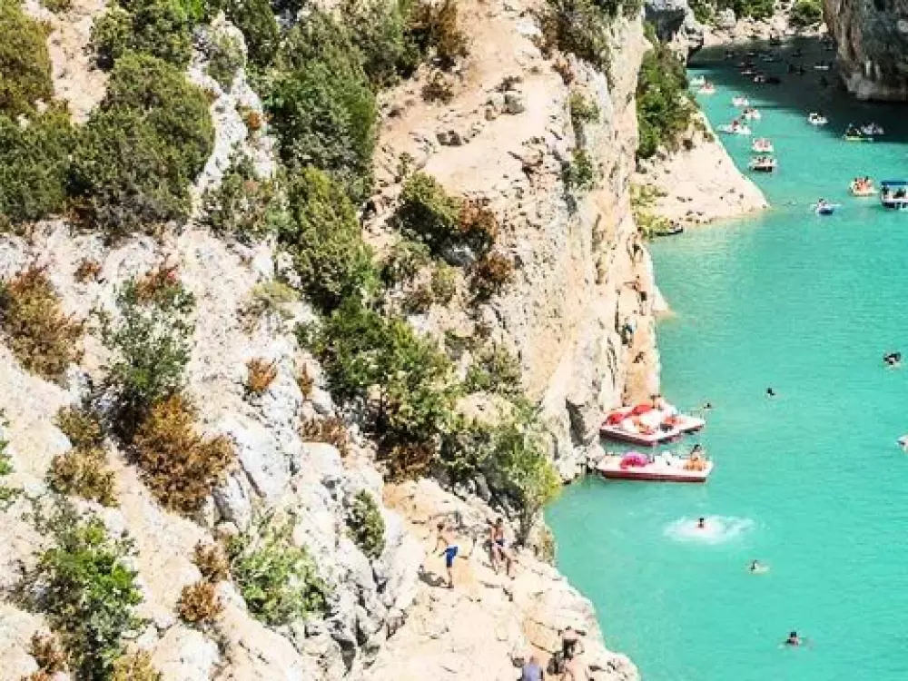 Camping Le Domaine De Chanteraine   3 étoiles★★★