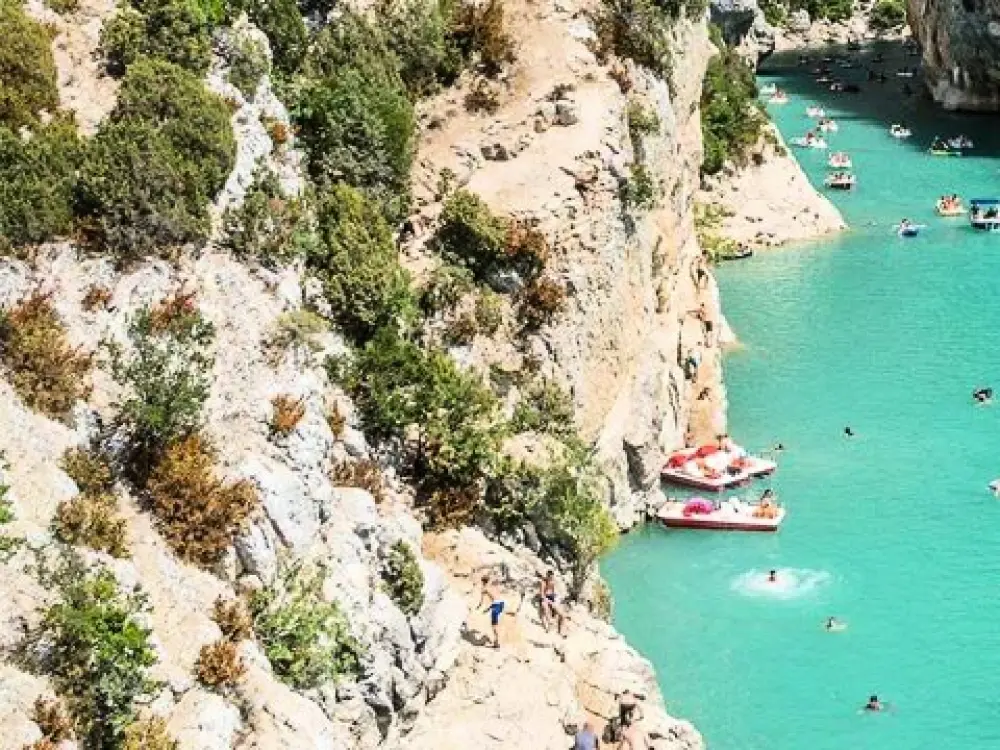 Camping Le Domaine De Chanteraine   3 étoiles★★★