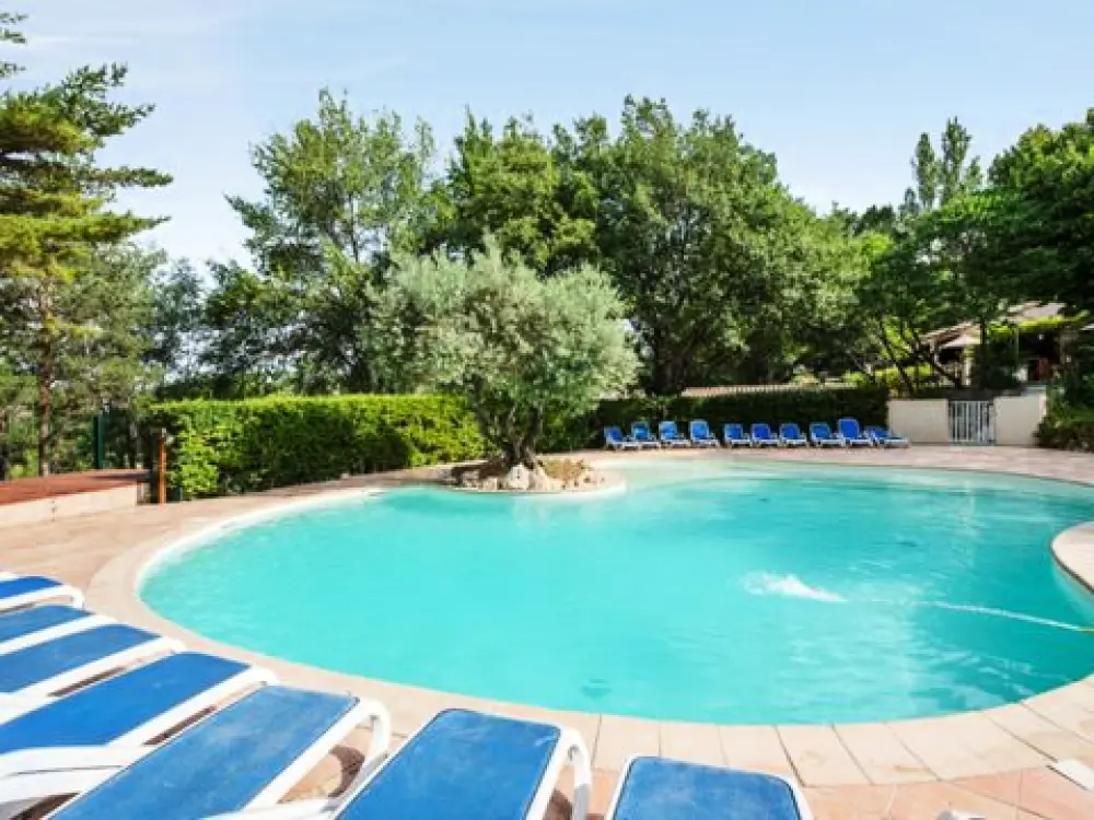 Camping Le Domaine De Chanteraine   3 étoiles★★★