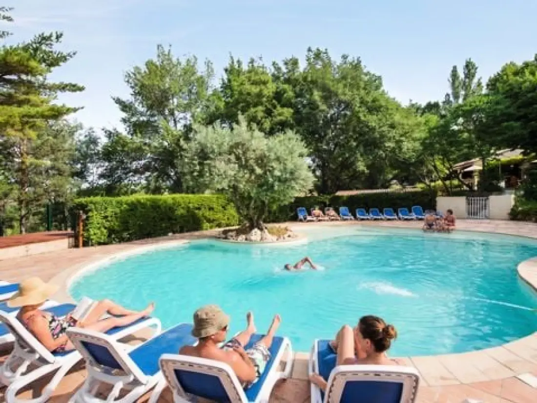 Camping Le Domaine De Chanteraine   3 étoiles★★★