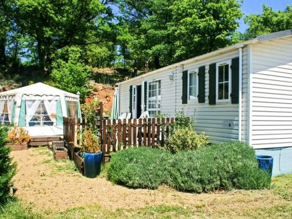 Camping Le Domaine De Chanteraine   3 étoiles★★★