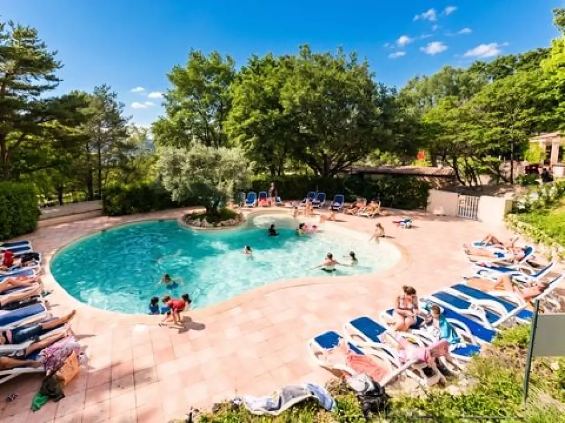 Camping Le Domaine De Chanteraine   3 étoiles★★★