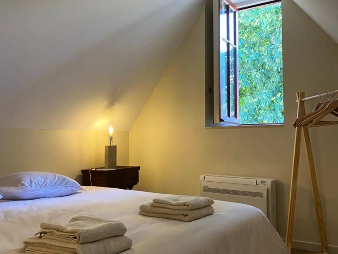 Maison de Vacances Ainay-le-Vieil 2