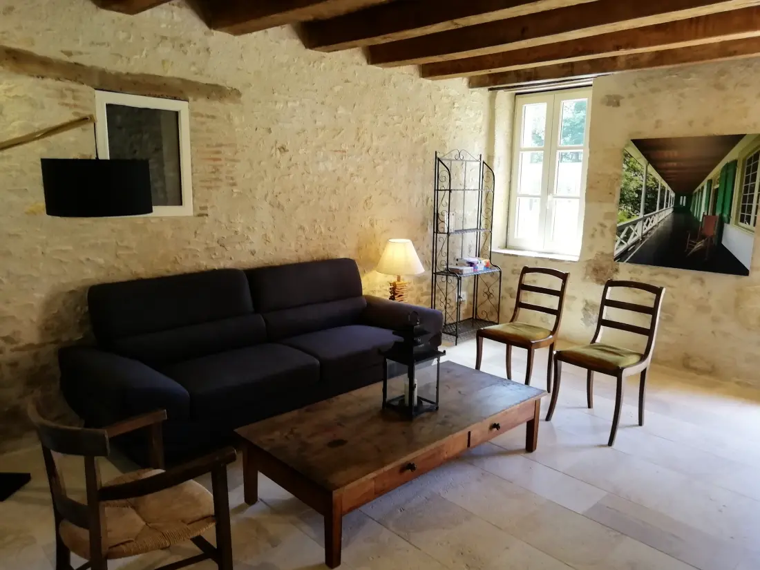 Maison de Vacances Ainay-le-Vieil