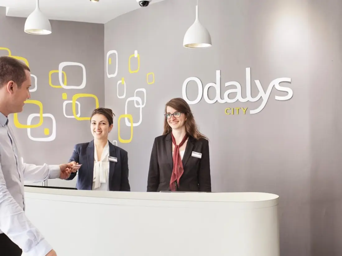 Appart'Hôtel Odalys Centre Palais des Congrès