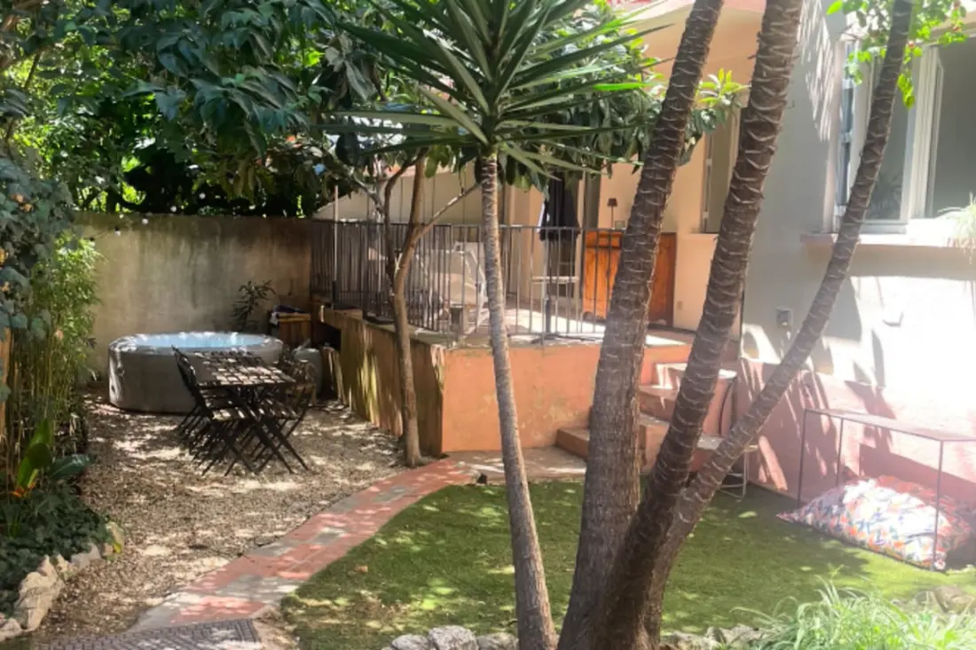 Appartement Avec Piscine Près Du Parc Jourdan