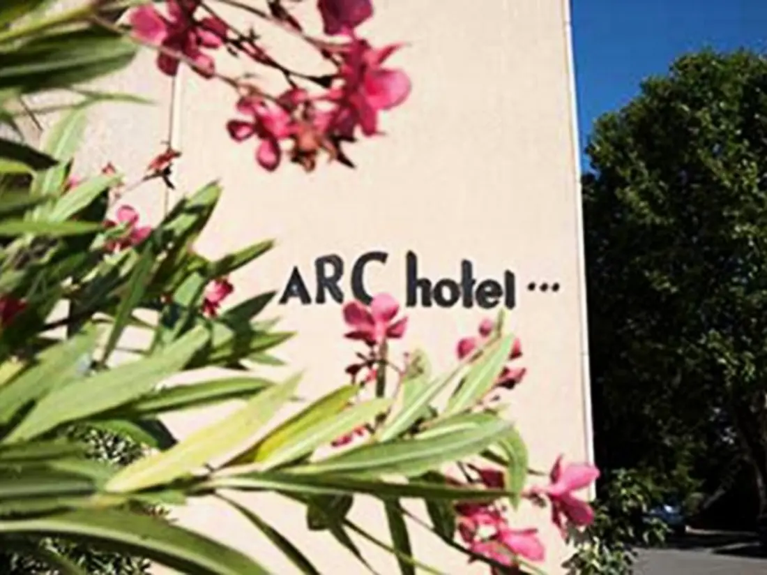 Hôtel Adonis Arc Hôtel Aix