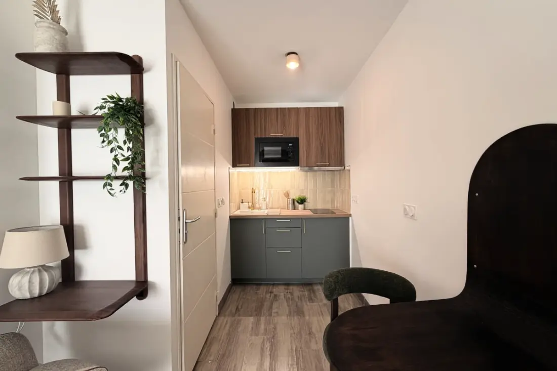 L'oustaloun – Studio De Charme Avec Piscine &amp; Parking