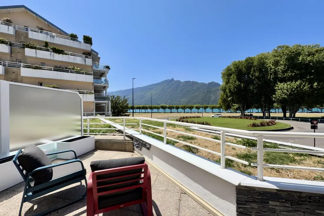 Esplanade Du Lac, T2 Parking Terrasse