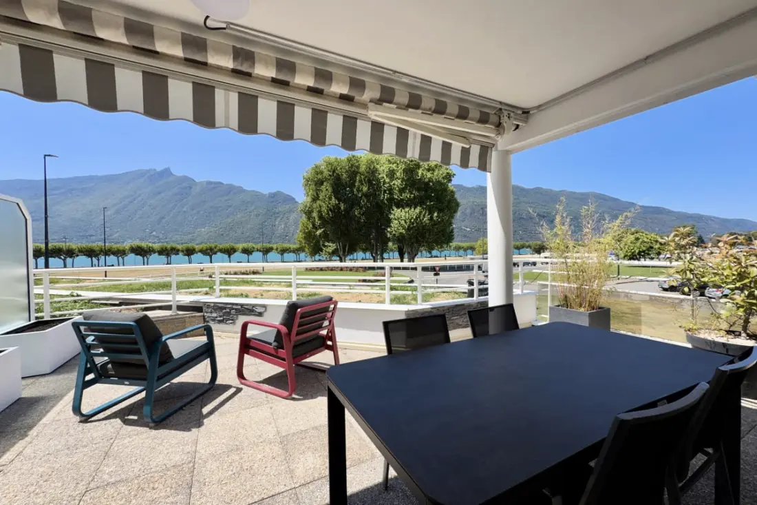 Esplanade Du Lac, T2 Parking Terrasse