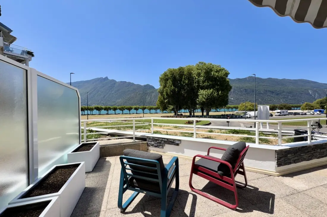 Esplanade Du Lac, T2 Parking Terrasse