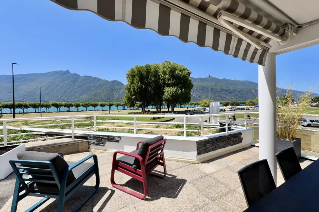 Esplanade Du Lac, T2 Parking Terrasse