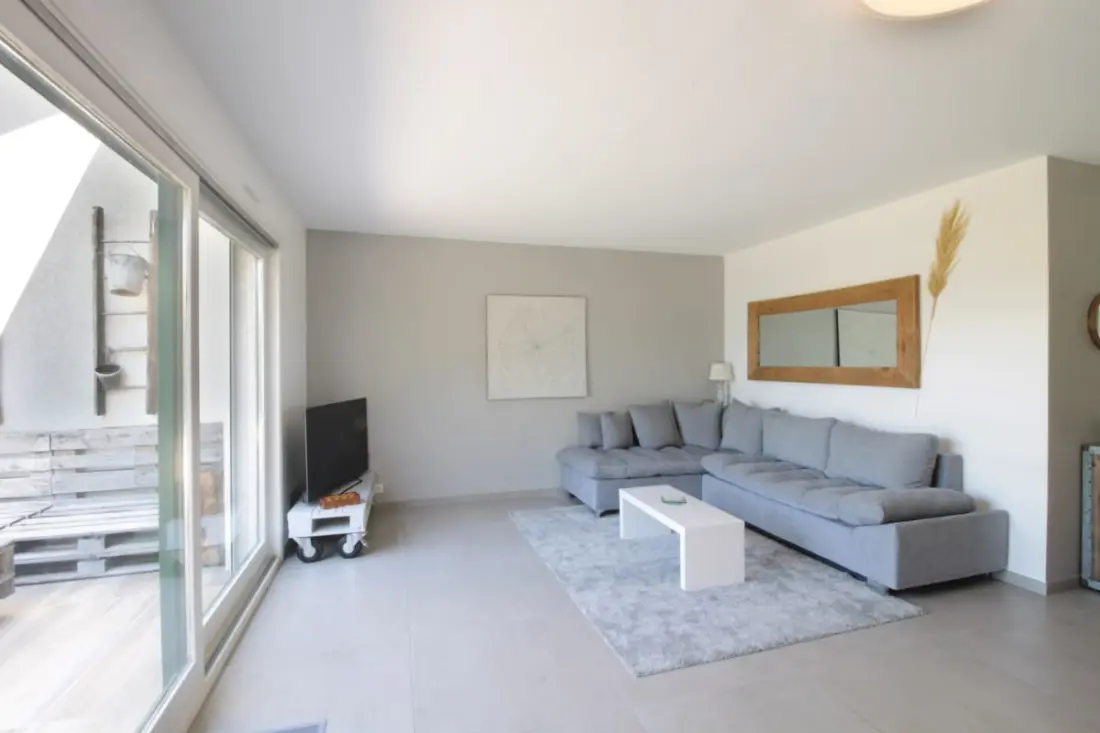 Jolie Maison Mitoyenne Avec Rez-de-jardin à Aix-les-bains