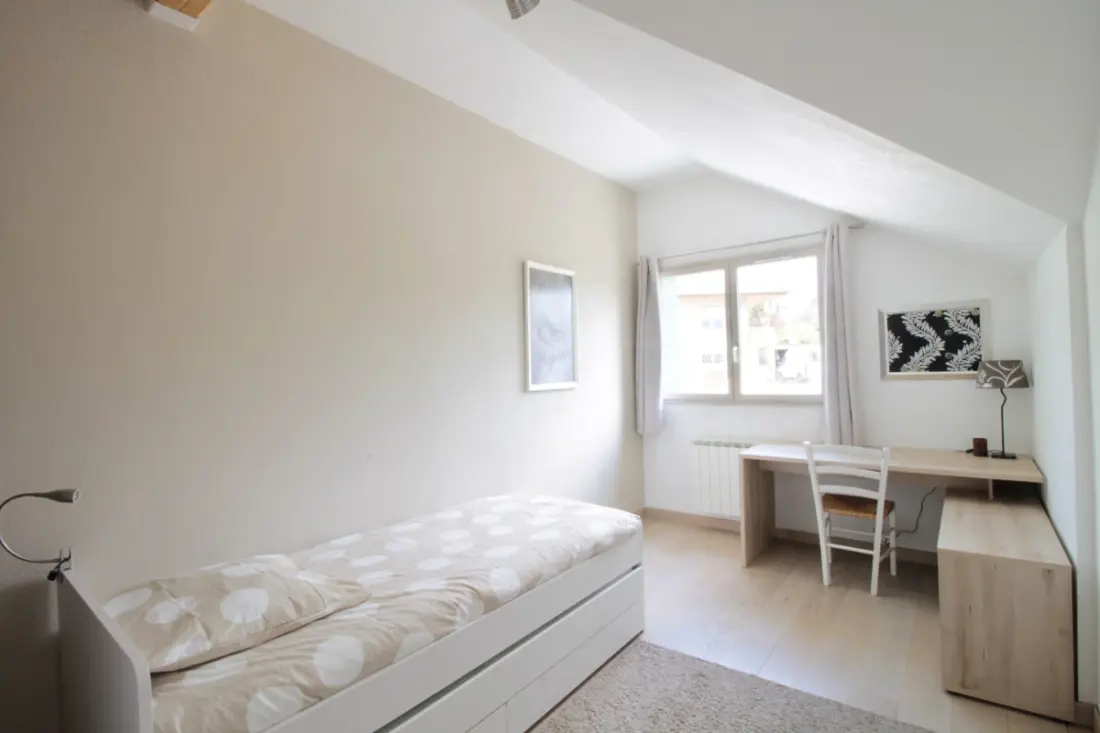 Jolie Maison Mitoyenne Avec Rez-de-jardin à Aix-les-bains