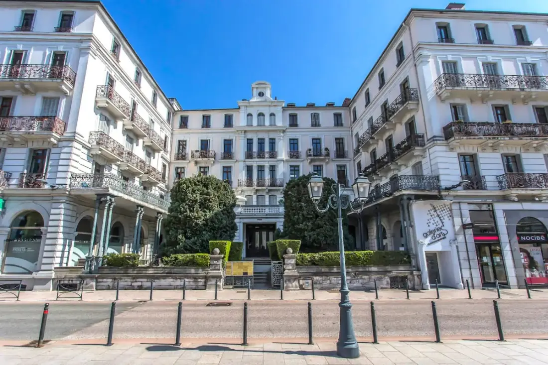 «la Terrasse Du Casino» Luxueux Appartement !