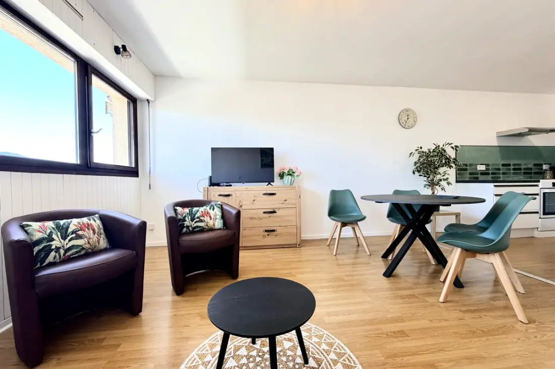 T2 Thermes Et Centre Aix-les-bains Parking