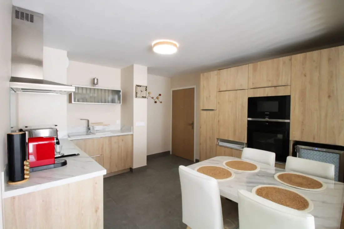 T3 Neuf, Clim, Terrasse &amp; Garage à 2 Pas Du Lac