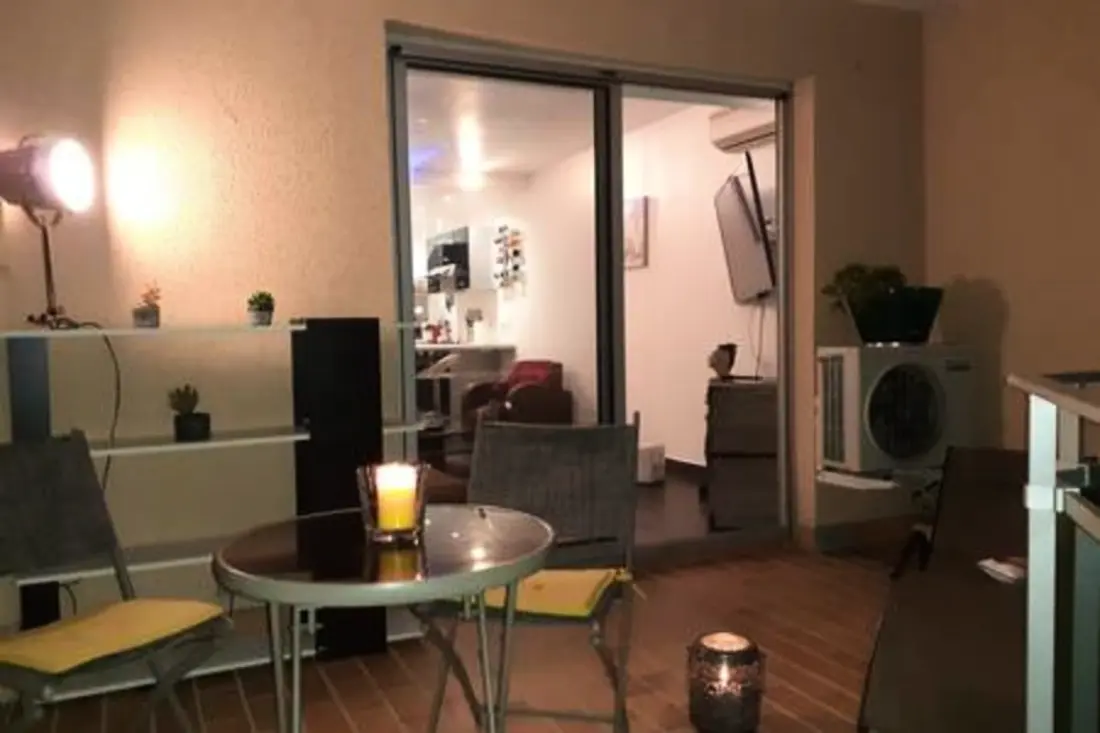 Appartement Avec Terrasse Et Parking à Ajaccio