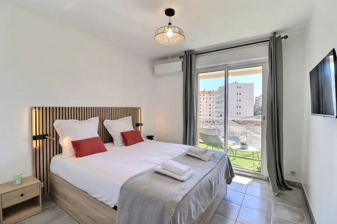 Le Dolce Verde | Proche Centre, Plages &amp; Parking