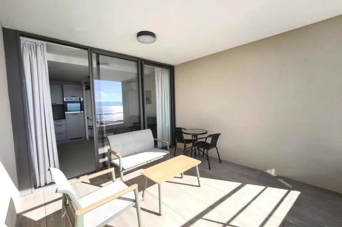 Studio Avec Vue Mer Et Piscine, Idéalement Situé