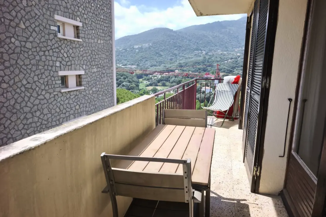 Appartement Lumineux Avec Balcon à Ajaccio