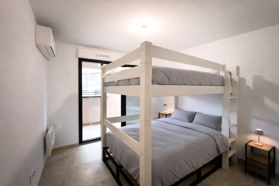 Appartement Lumineux Avec Terrasse à Ajaccio