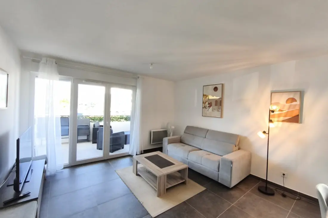 Appartement Neuf  Et Cosy Avec Terrasse