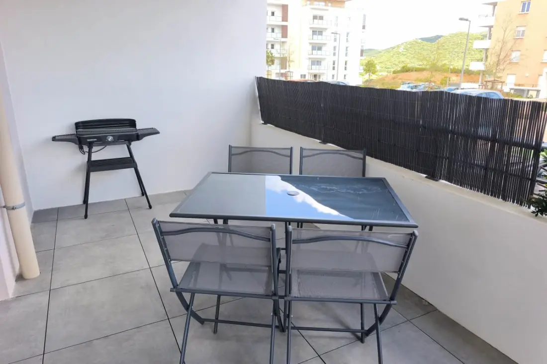 Appartement Neuf  Et Cosy Avec Terrasse